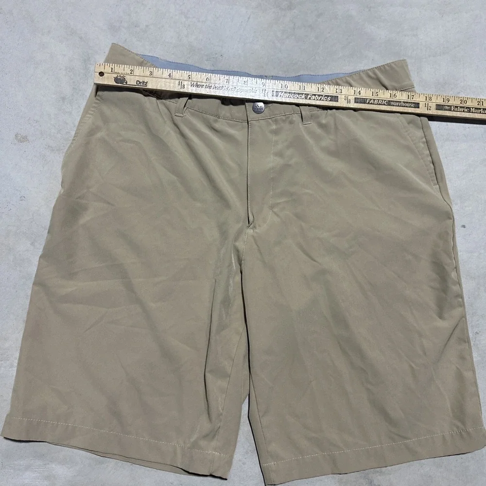 Adidas Golf Shorts Men's SZ 36 Khaki Athletic Stretch Shorts Activewear Grippy